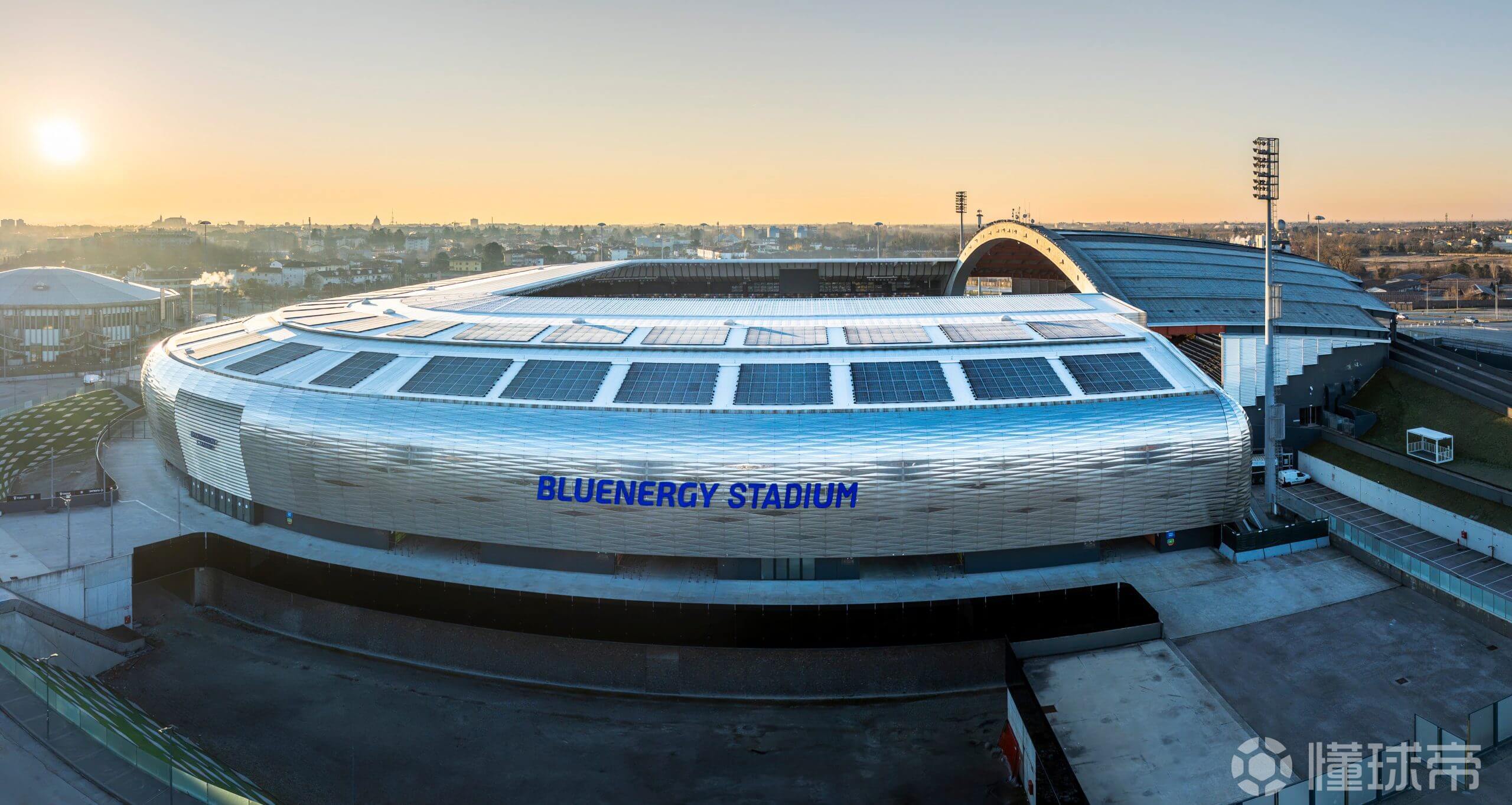 爱游戏官网-今晨欧超杯焦点战，托特纳姆篮板制胜，媒体盛赞，赛程密集仍需轮换的简单介绍