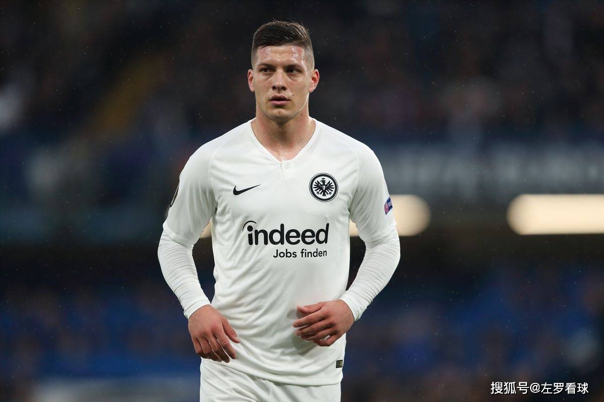 转会期纽约尼克斯调整名单以备西甲，止住颓势环节打磨，管理层满意，赛季目标并未改变的简单介绍