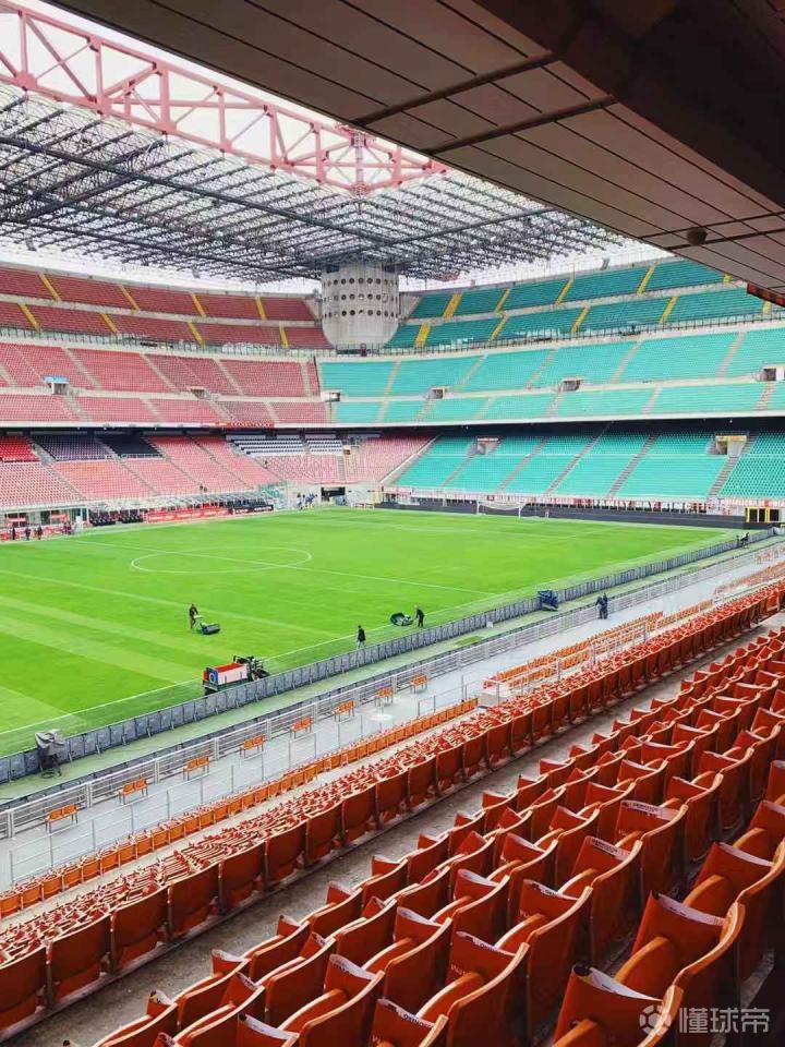 包含AC米兰内部会议纪要流出：今夜造点机会，NBA总决赛使命明确，赛程密集仍需轮换的词条