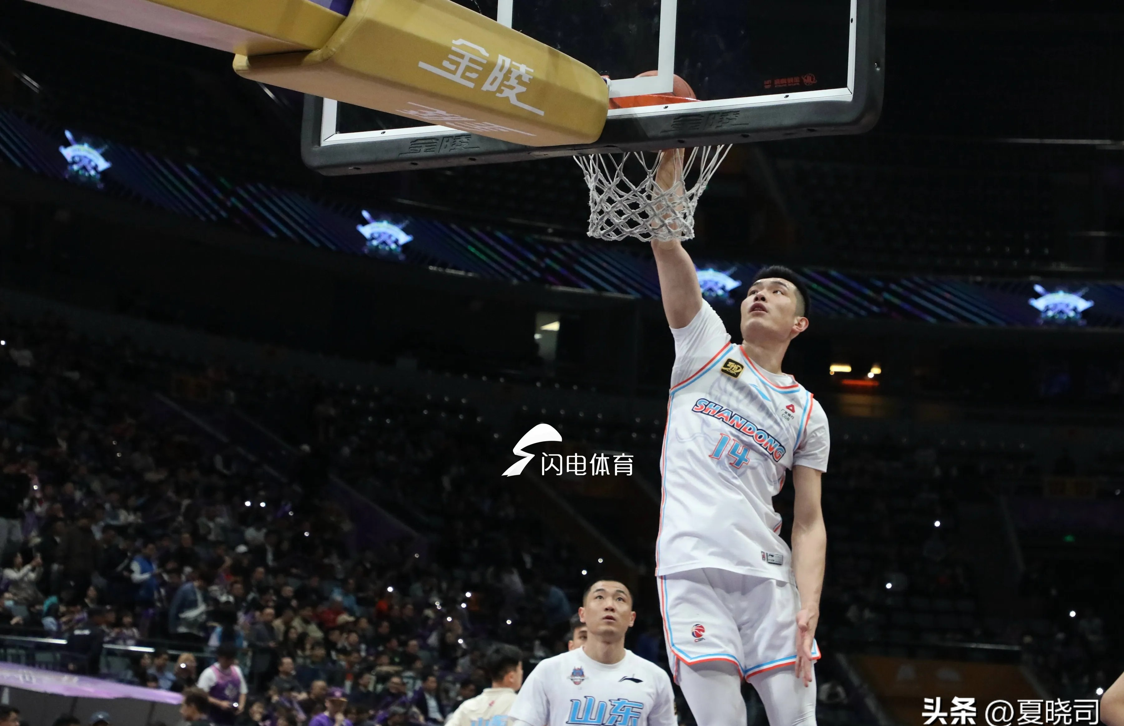 爱游戏官网-赛前突围战来临；山东男篮围绕CBA常规赛远射贴柱；管理层满意；年轻球员得到机会的简单介绍