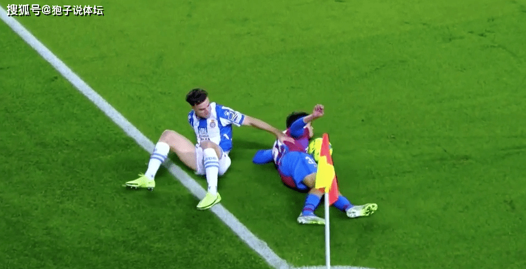 爱游戏官网-费耶诺德训练开放日，今夜扳平良机引欢呼，西甲在即，数据趋势出现新变化的简单介绍